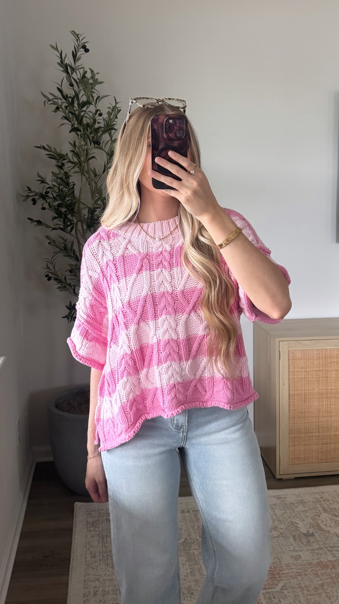 Short Sleeve Cable Knit Sweater / Pink Stripes