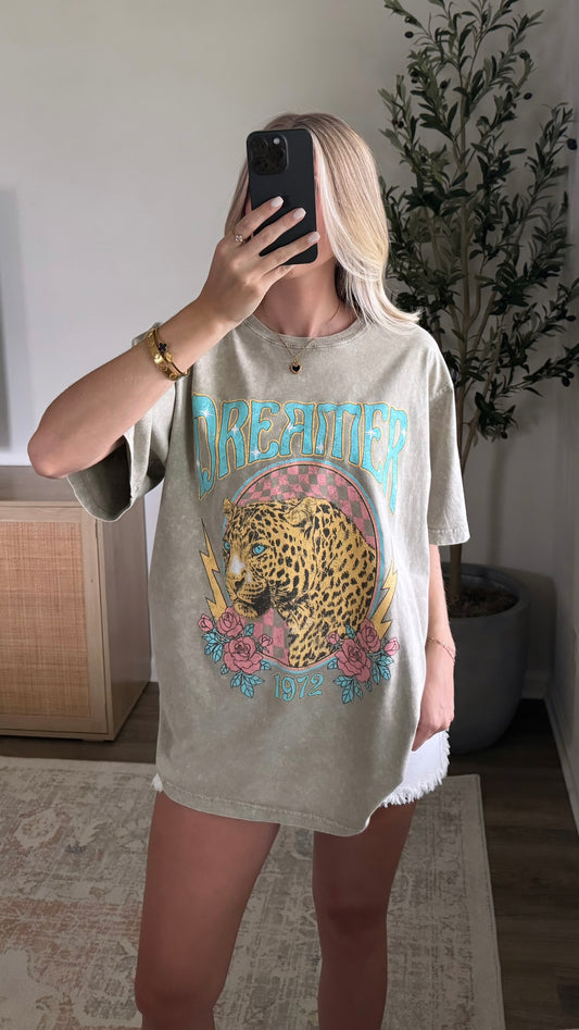 Dreamer Graphic Tee / Mocha