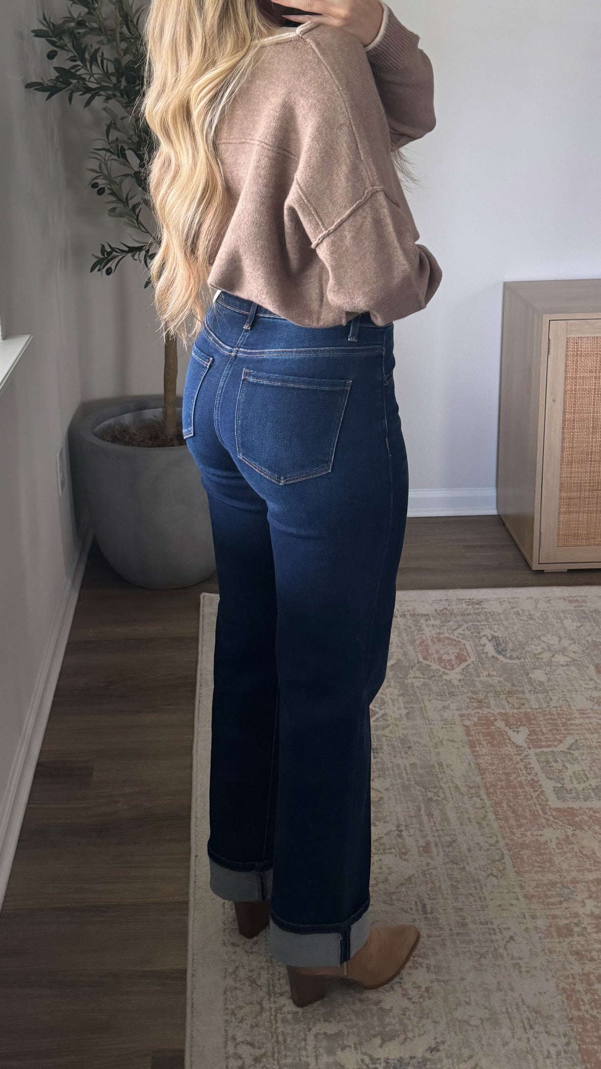 Dakota Cuffed Denim / Dark Wash