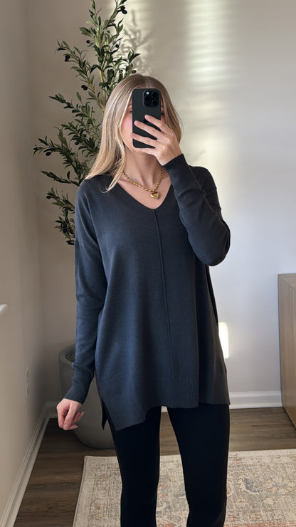 Brynn Sweater / Charcoal