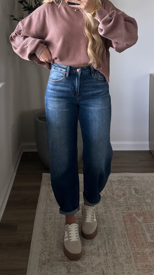 Emma Comfort Barrel Denim / Dark Wash
