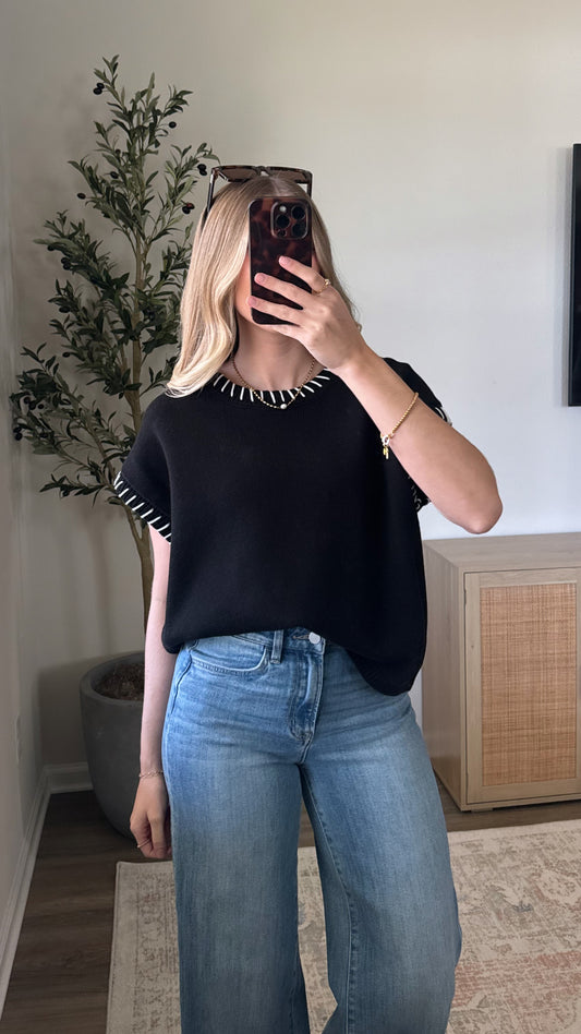 Stitched Sweater Vest / Black