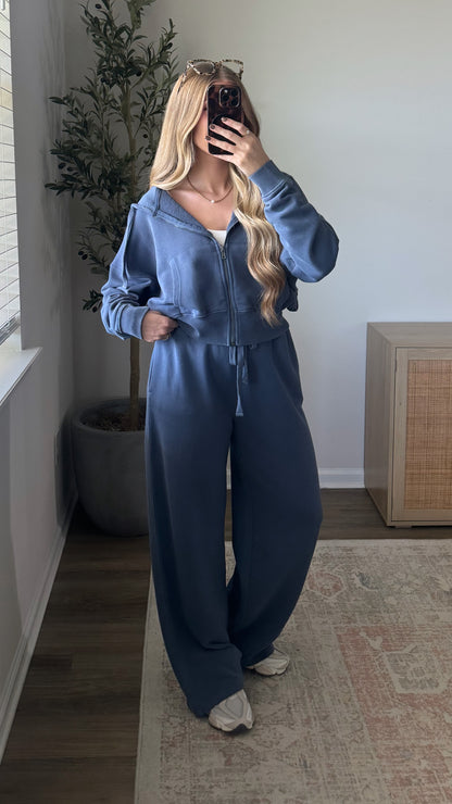 Maddie Sweatpants / Dusty Blue