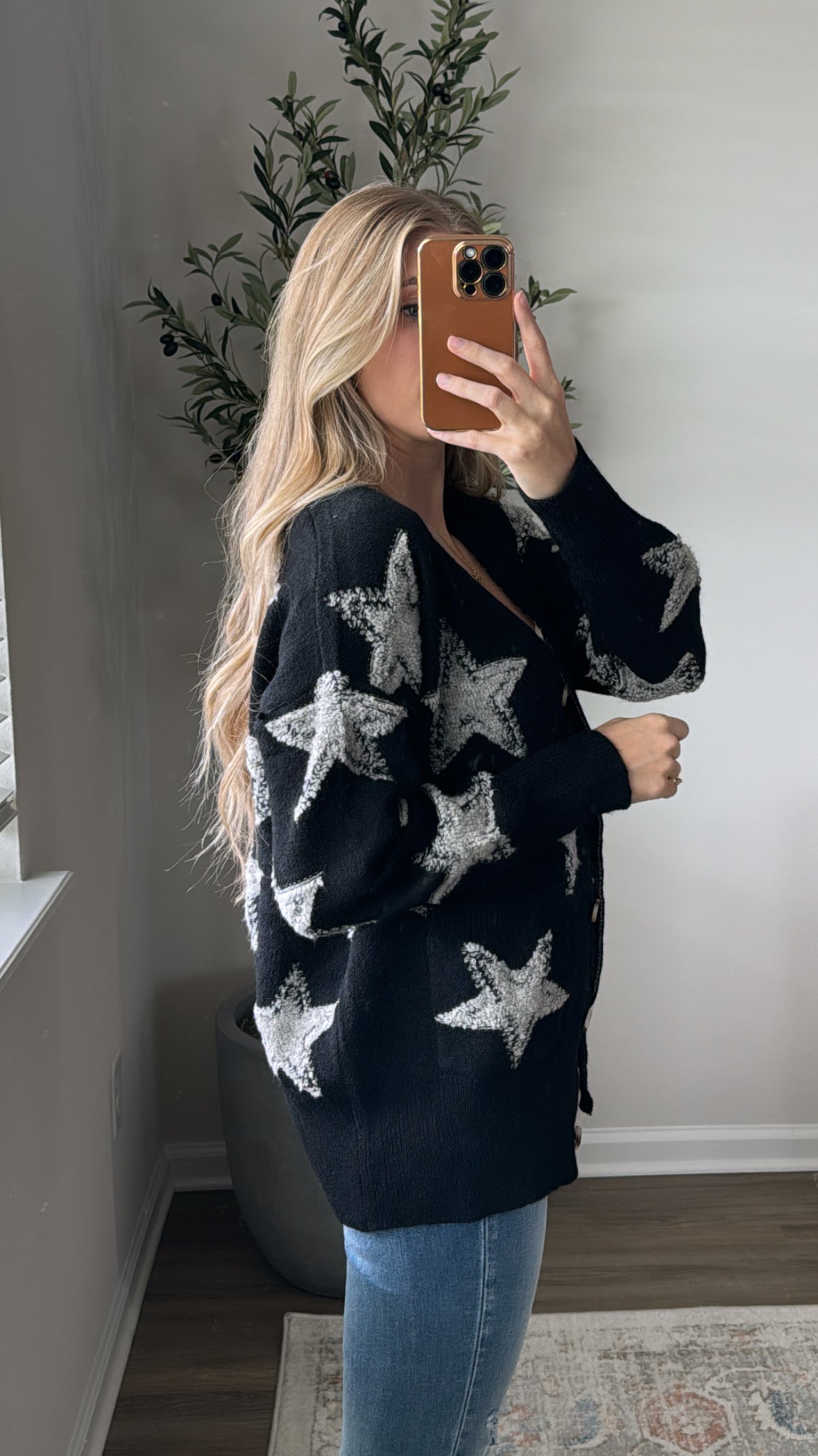 Star Cardigan / Black