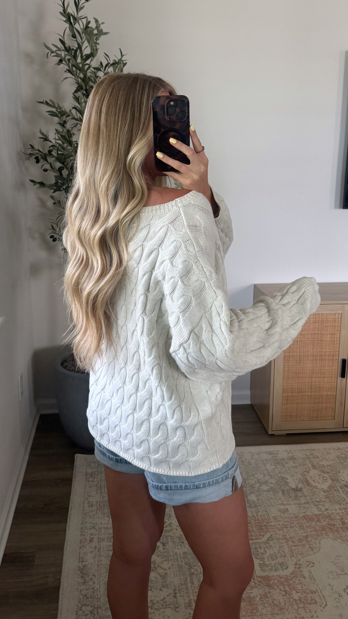 Flag Cable Knit Sweater / Grey