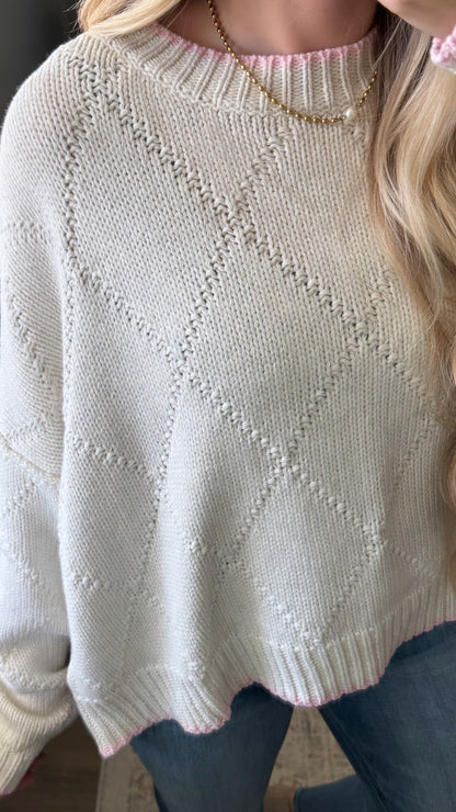Diamond Knit Sweater / Cream + Pink