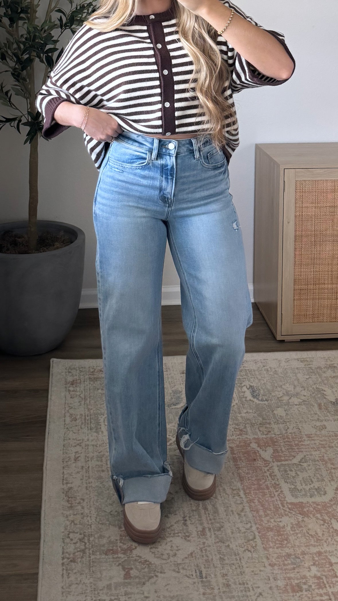 Isabella Wide Leg Cuffed Denim / Light Wash