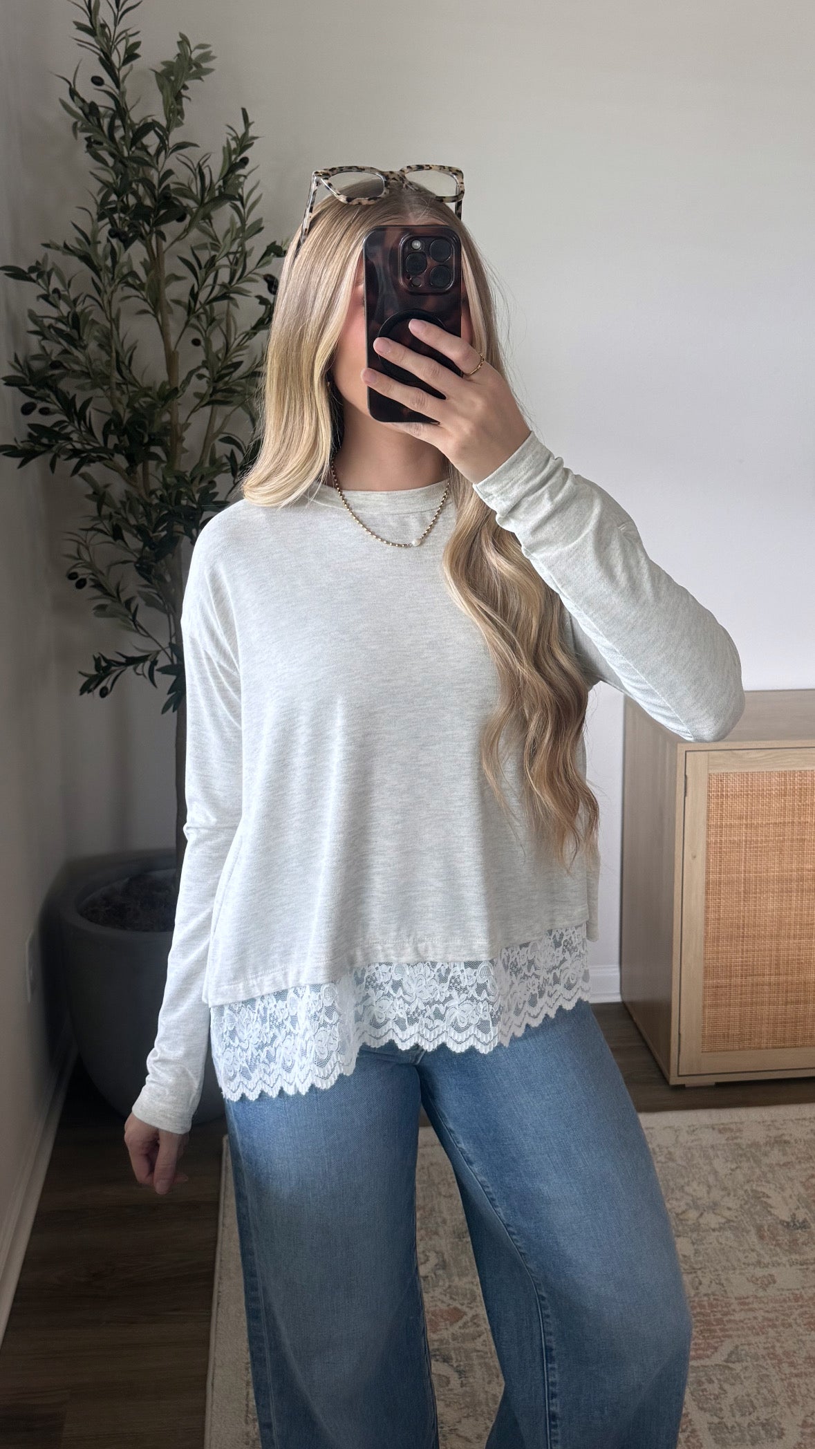 Lace Long Sleeve / Grey