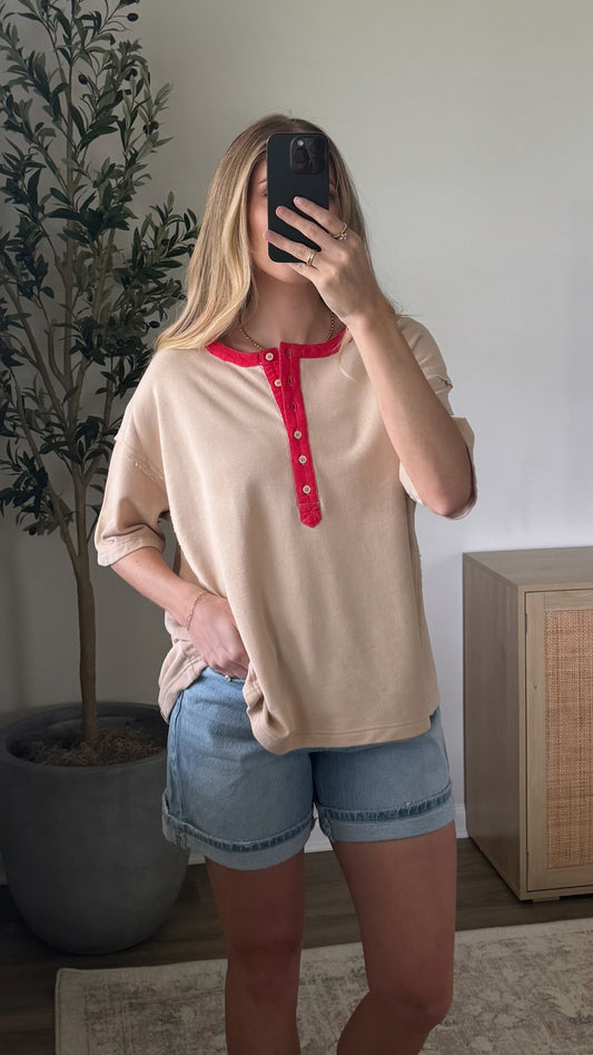 Contrast Henley / Oat + Red
