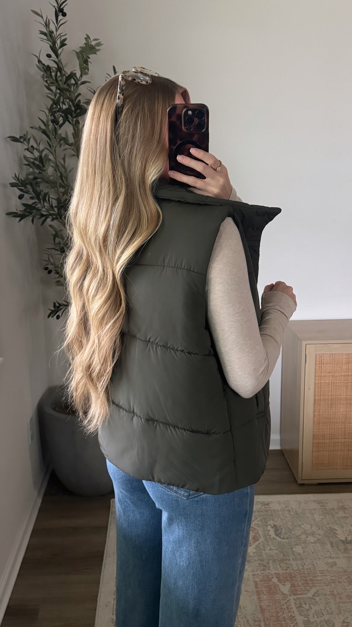 Puffer Vest / Dark Olive