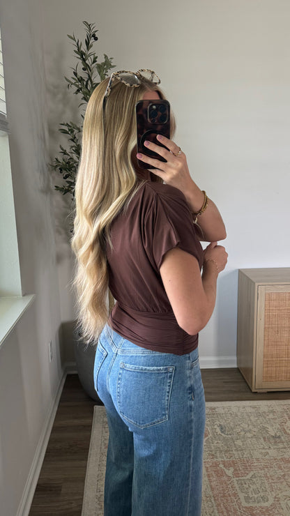 Sophie Cinched Top / Dark Brown