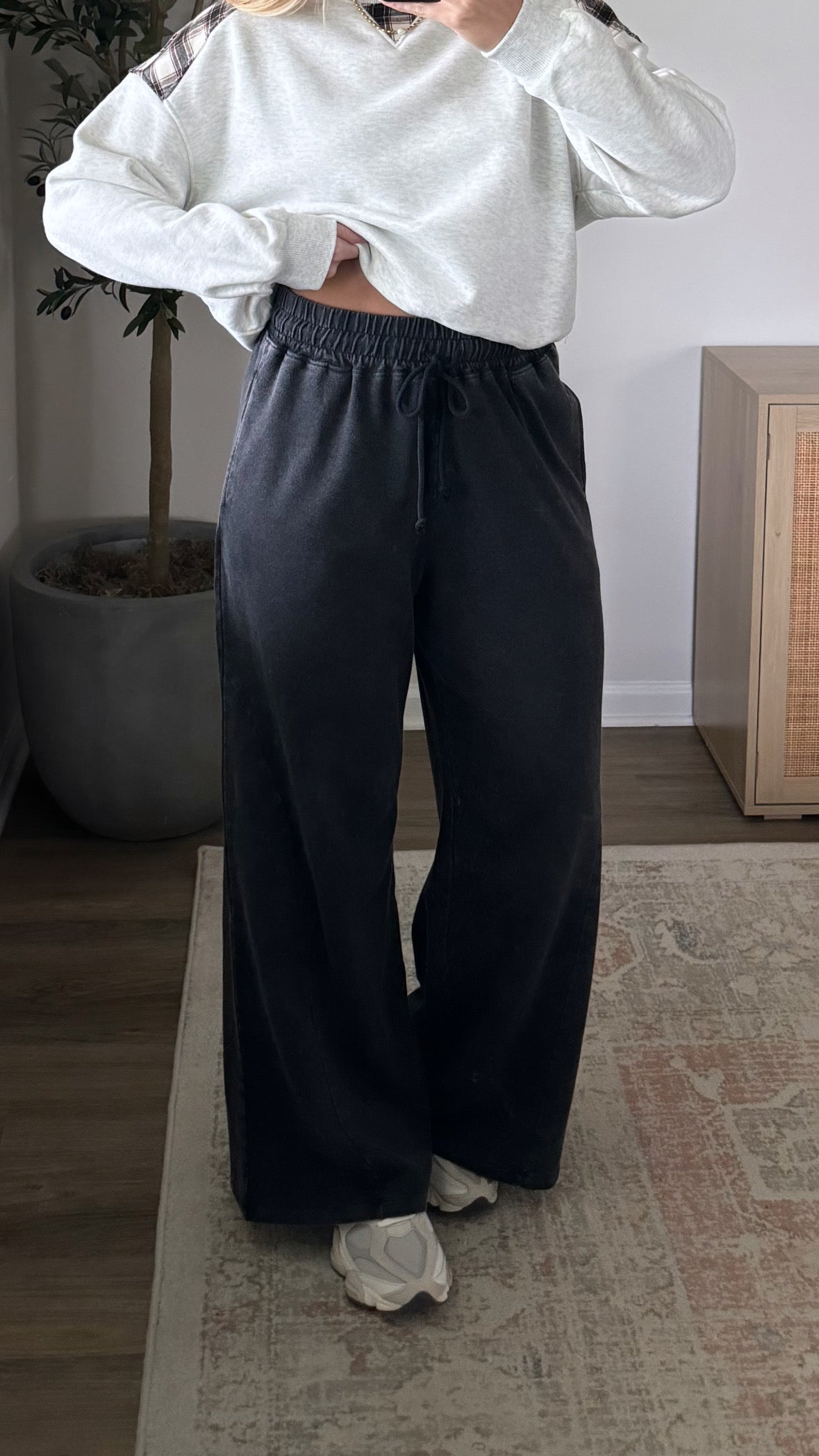 Wide Leg Sweatpants / Black