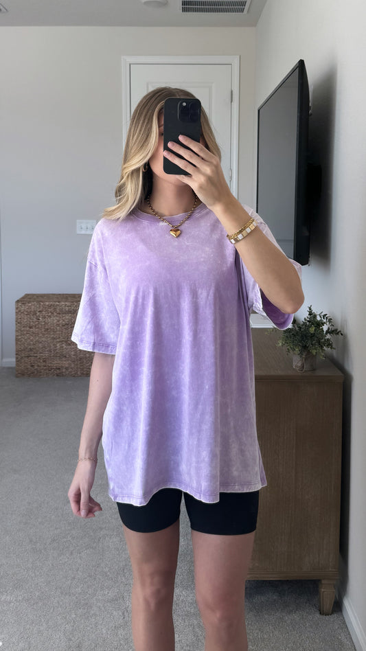 6 Color Options / Weekend Tee