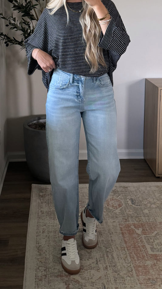 Brenna Barrel Denim / Light Wash