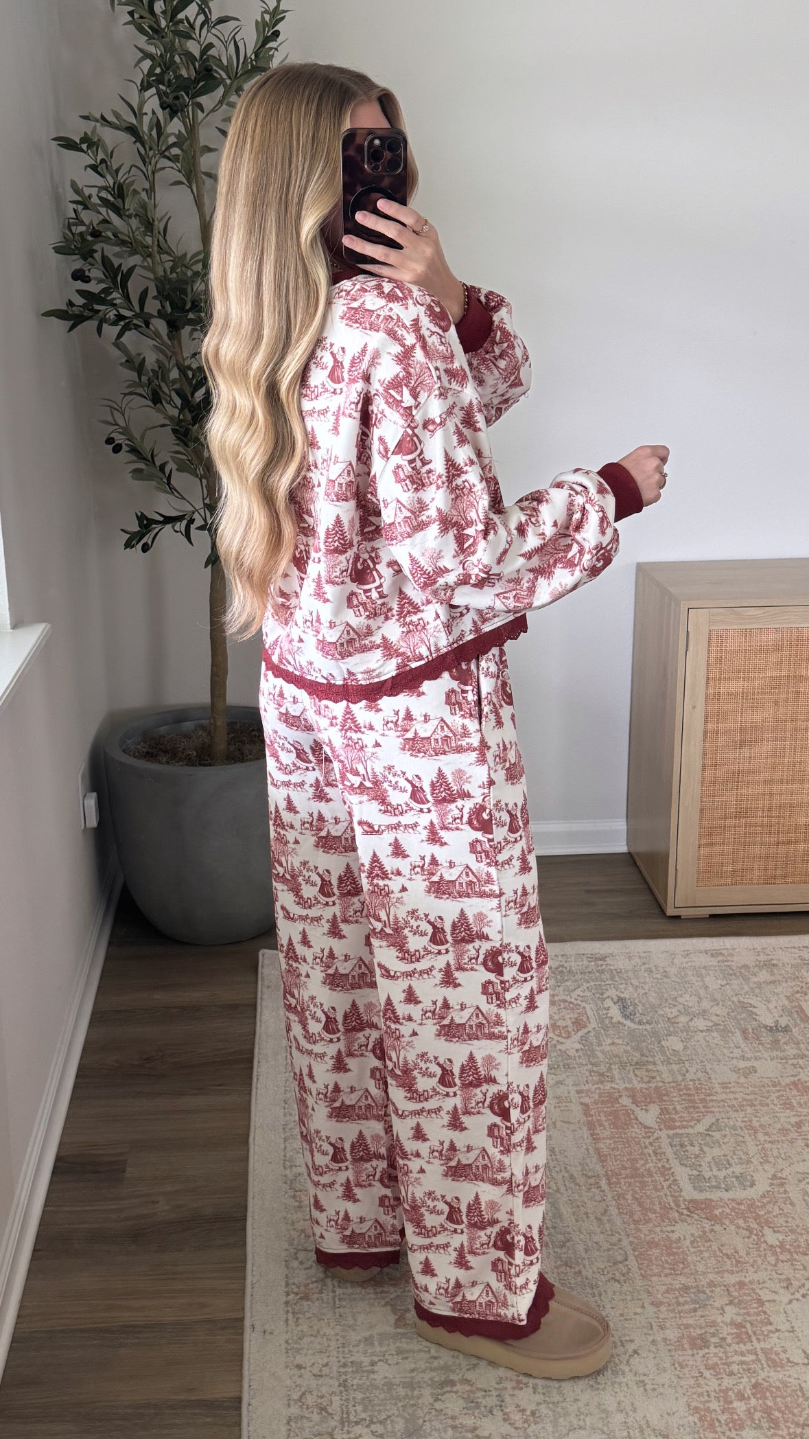 Christmas Village Pants Set / Red