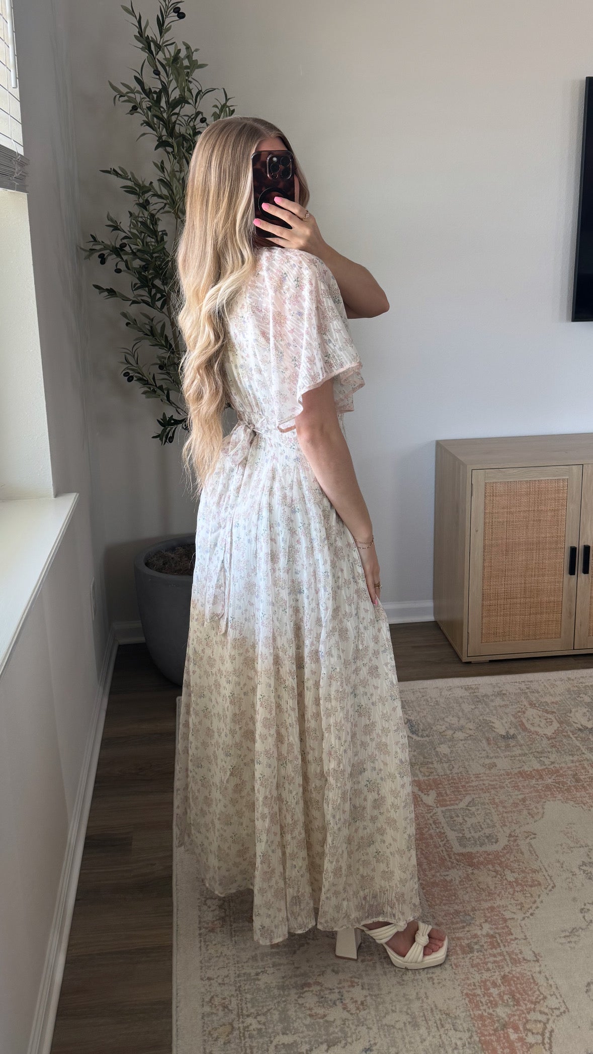 Honey Blossom Maxi Dress / Floral