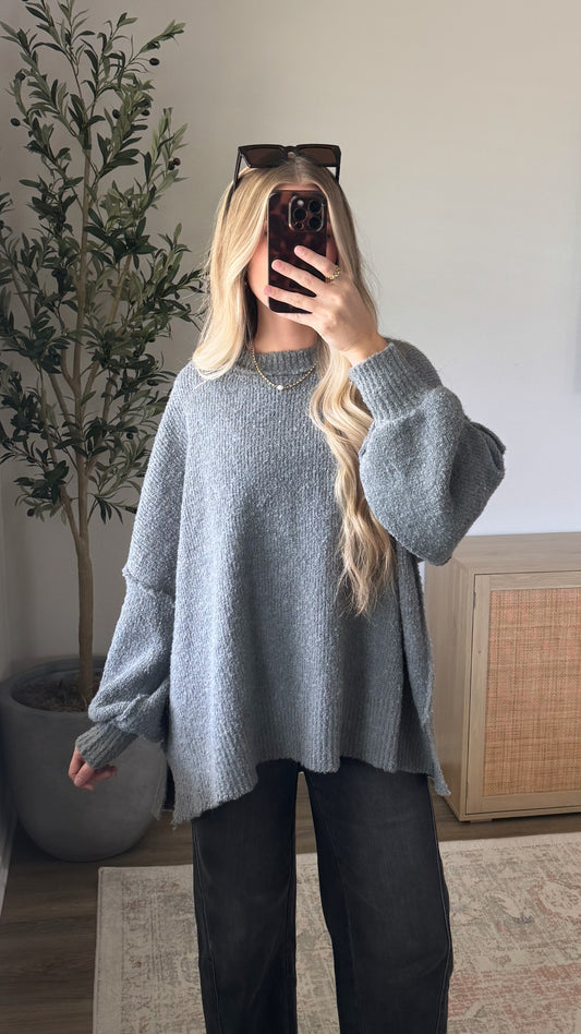 Oversized Sweater / Grey