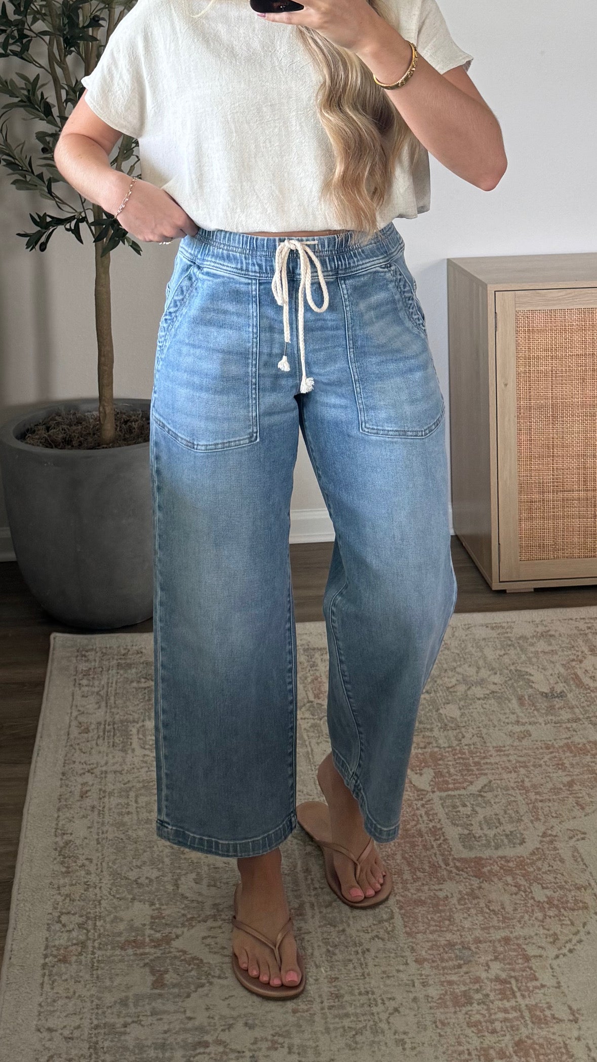 Zoe Comfort Denim / Med Wash