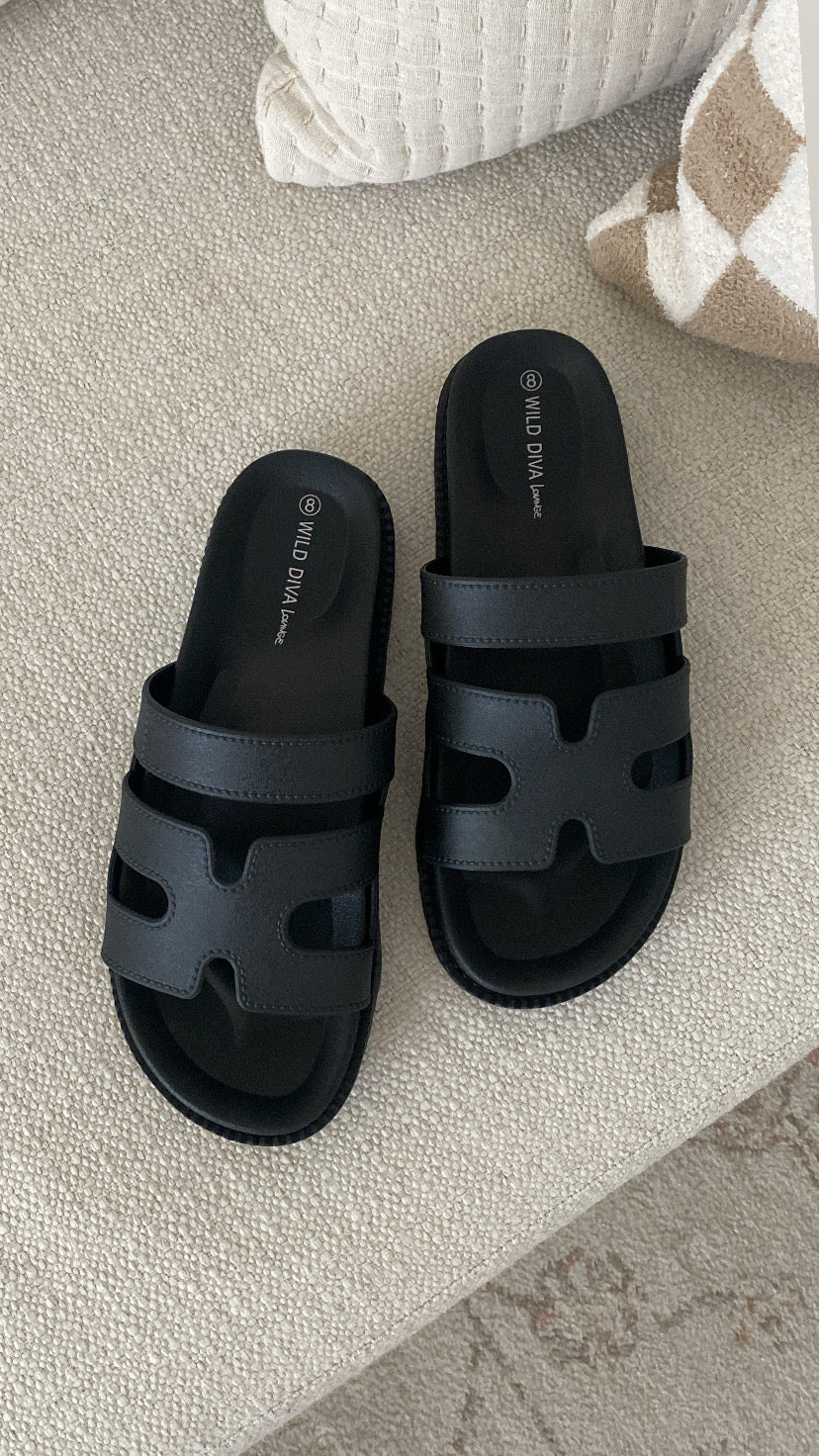 Hailey Sandal / Black - Final Sale