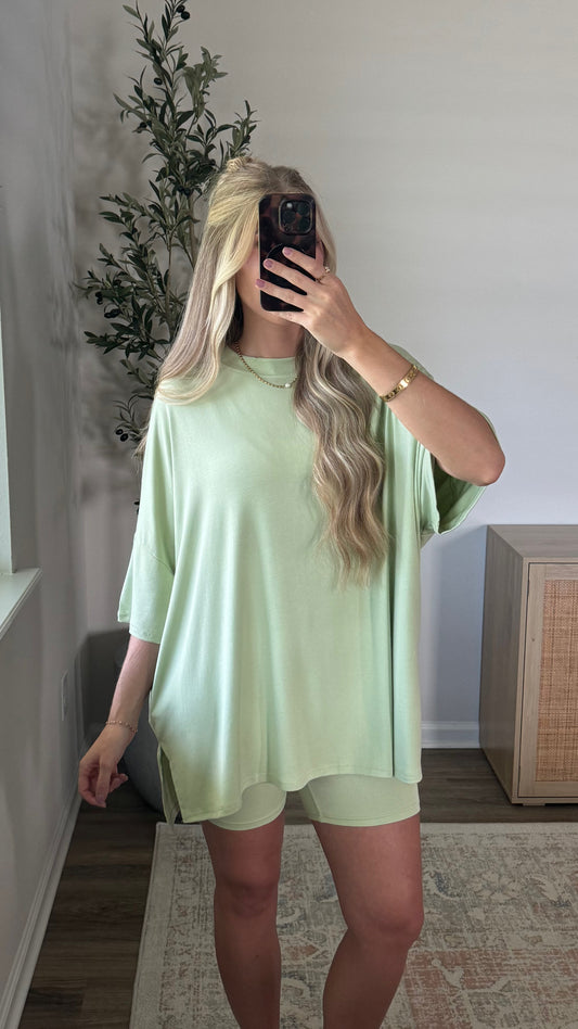 Oversized Biker Shorts Set / Pastel Green
