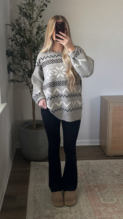 Alpine Sweater / Grey