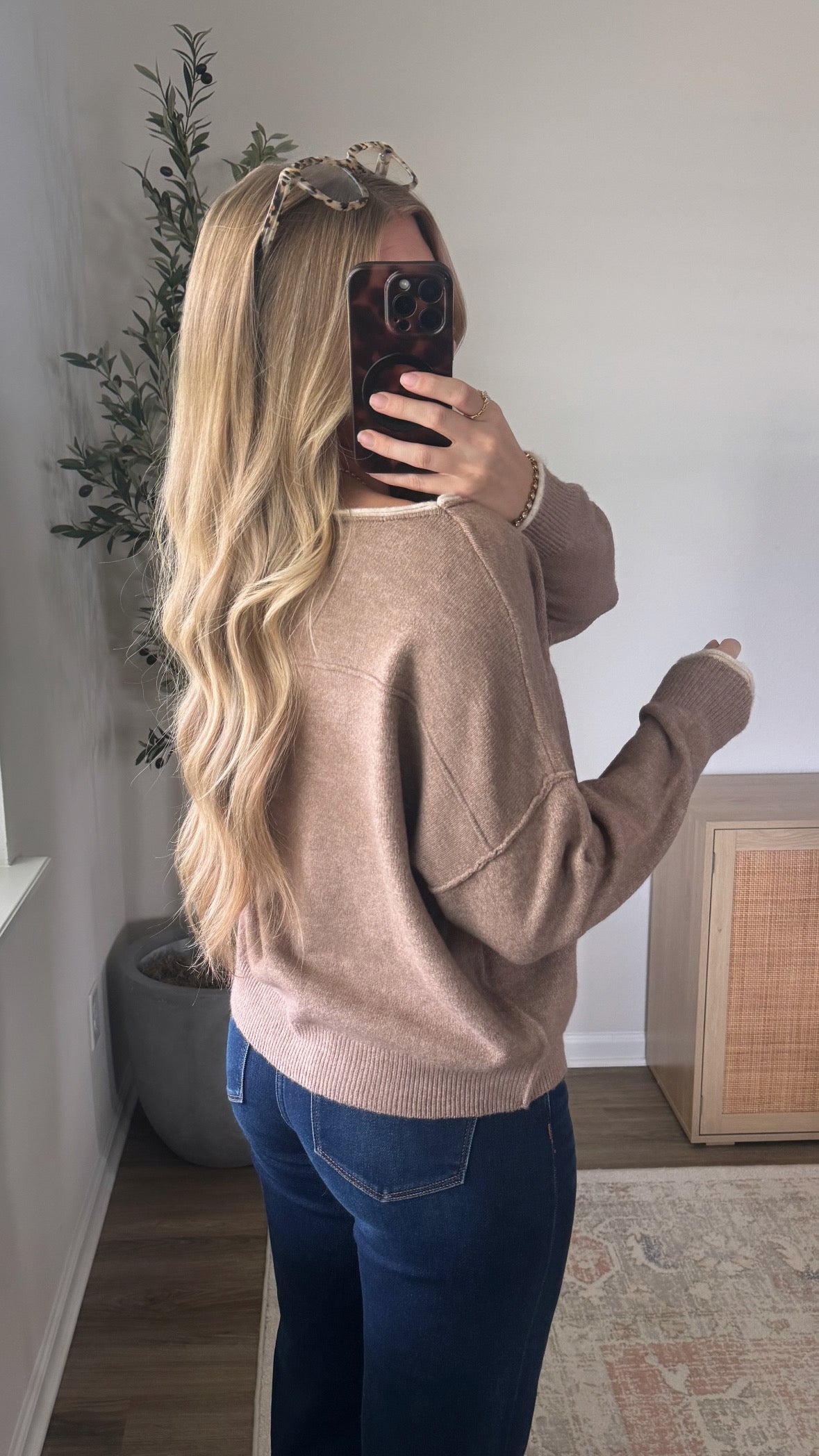 PREORDER (estimated to ship 10/2) - Serena Contrast Sweater / Mocha