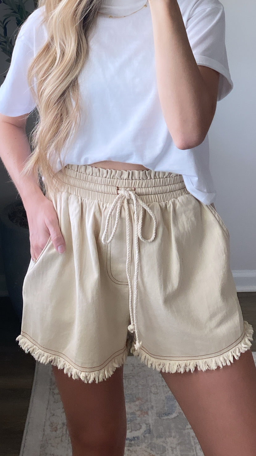 Paperbag Shorts / Beige