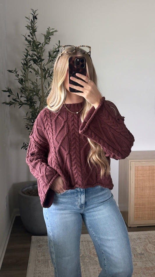 Cable Knit Sweater / Chestnut