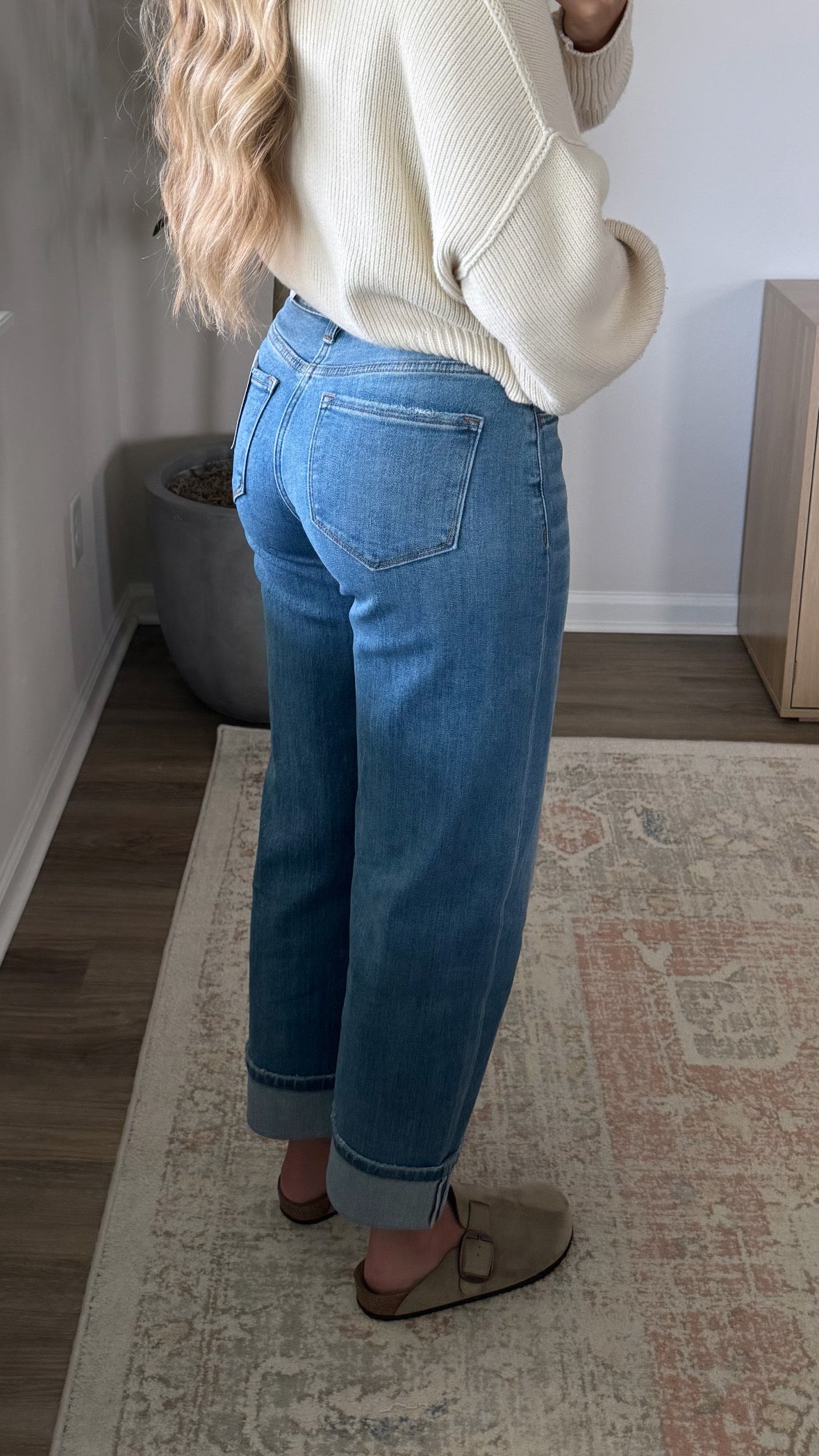 Poppy Cuffed Denim / Med Wash