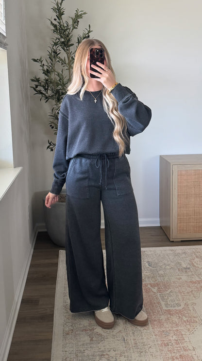 Lola Wide Leg Sweat Set / Washed Black