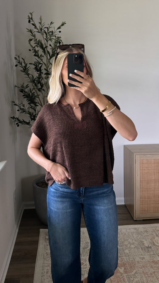 Sleeveless Popcorn Knit / Brown