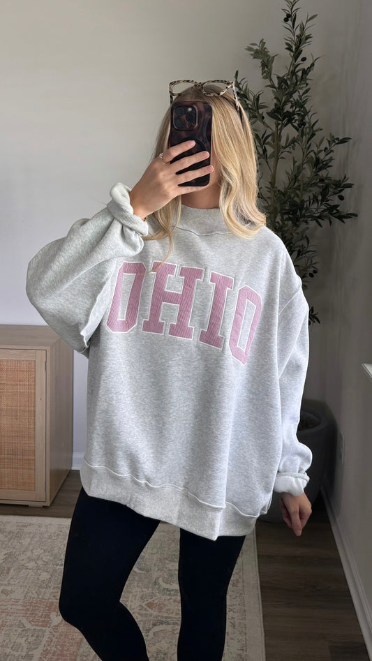 Ohio Mock Neck Sweatshirt / Grey