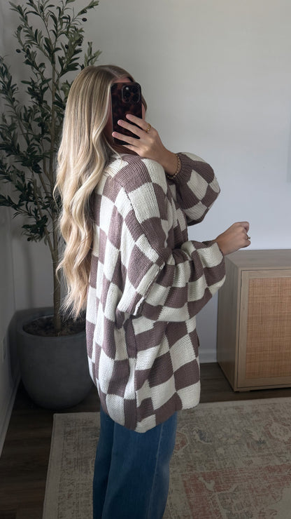 Checkered Cardigan / Mocha