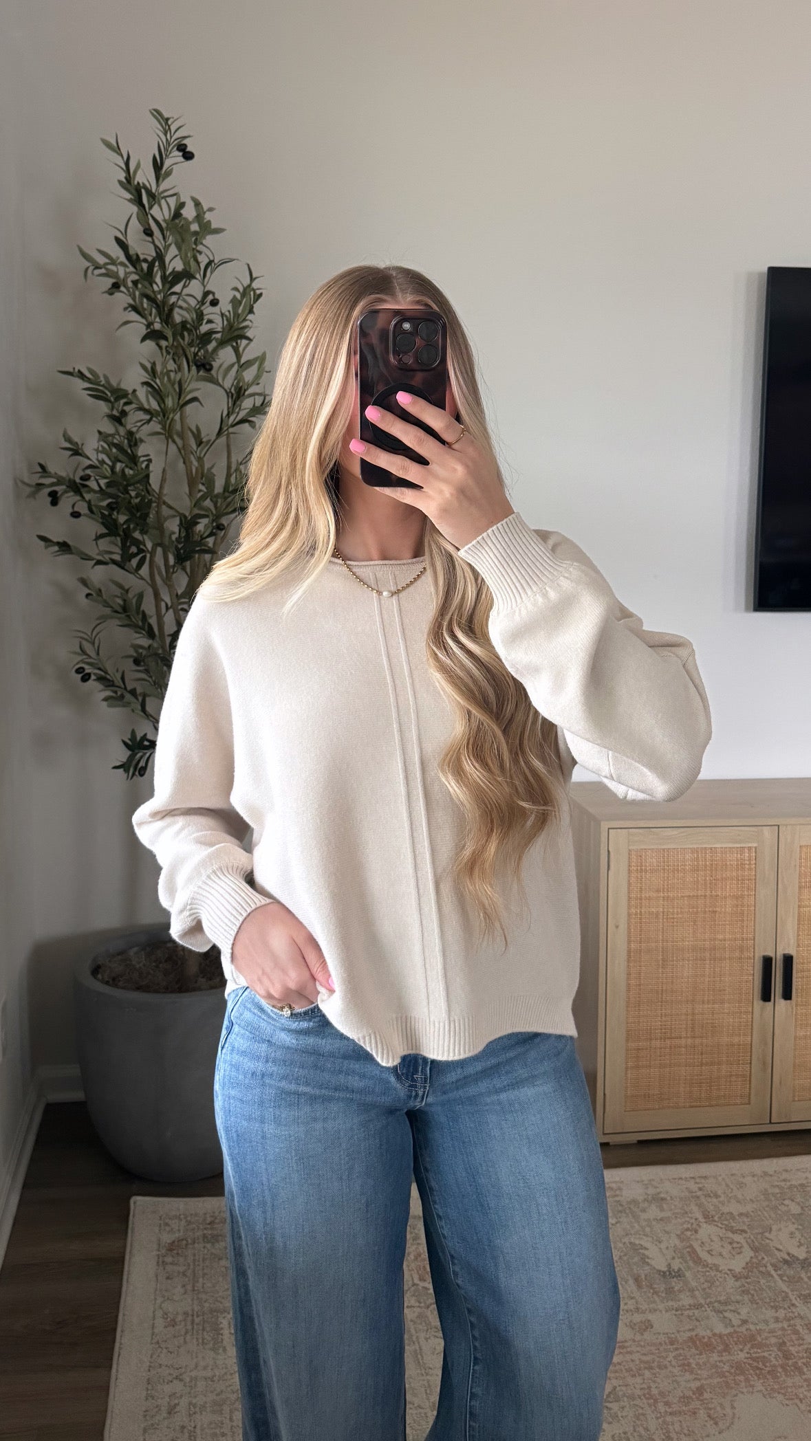 Barely There Lightweight Sweater / Sand Beige