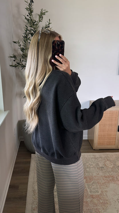 Cozy Fleece Pullover / Black