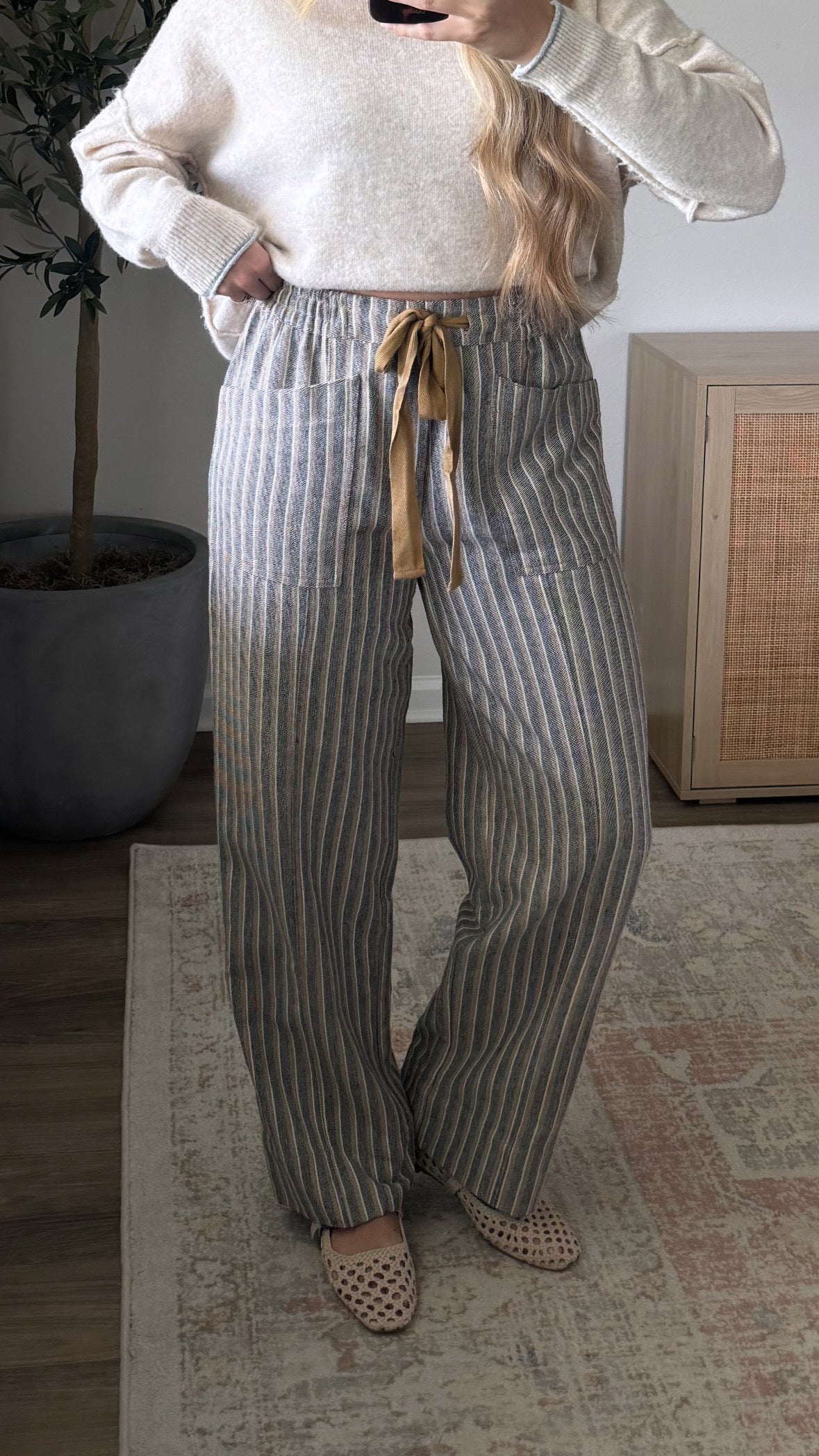 Maple Striped Pants / Charcoal