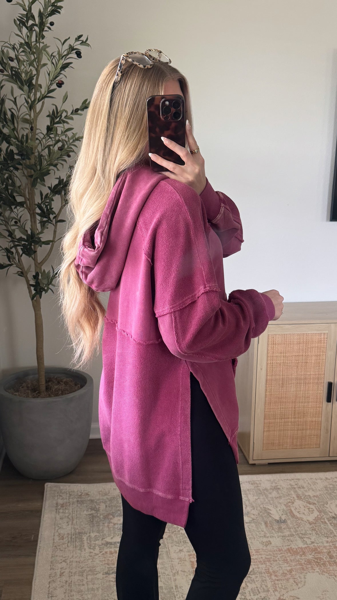 Raw Edge Washed Hoodie / Berry