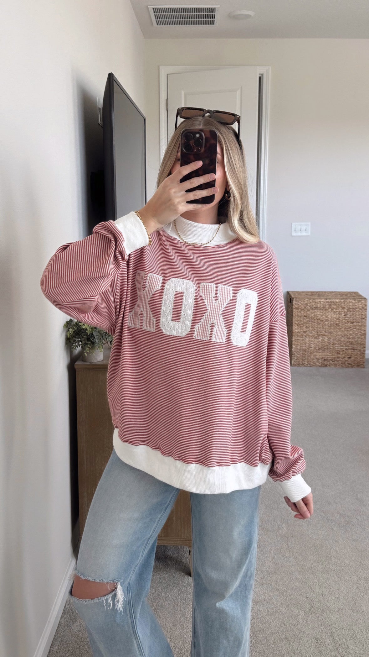 XOXO Mockneck Pullover / Striped