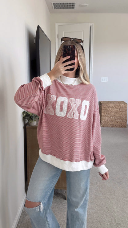 XOXO Mockneck Pullover / Striped