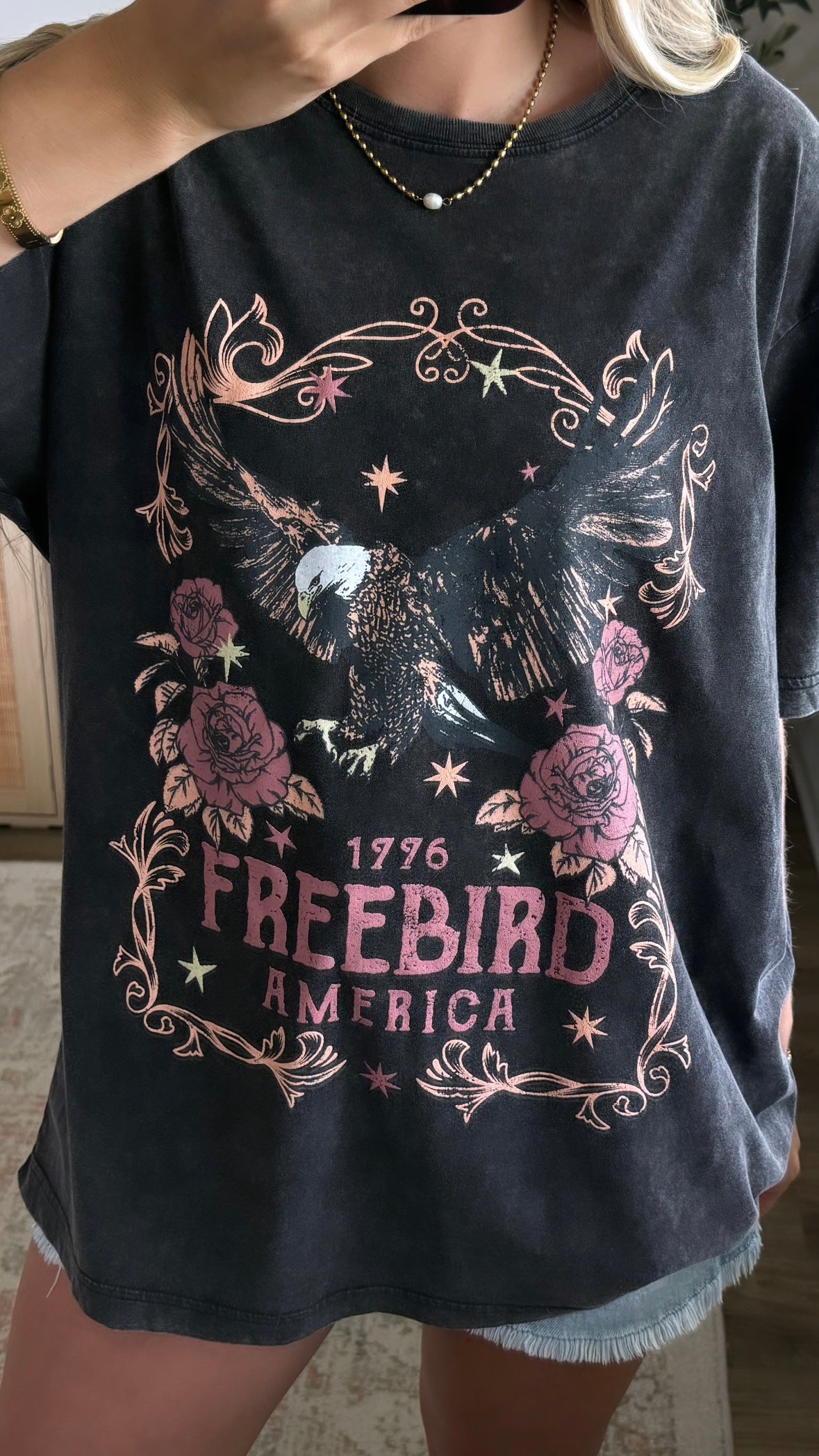 Free Bird Rose Graphic Tee / Black