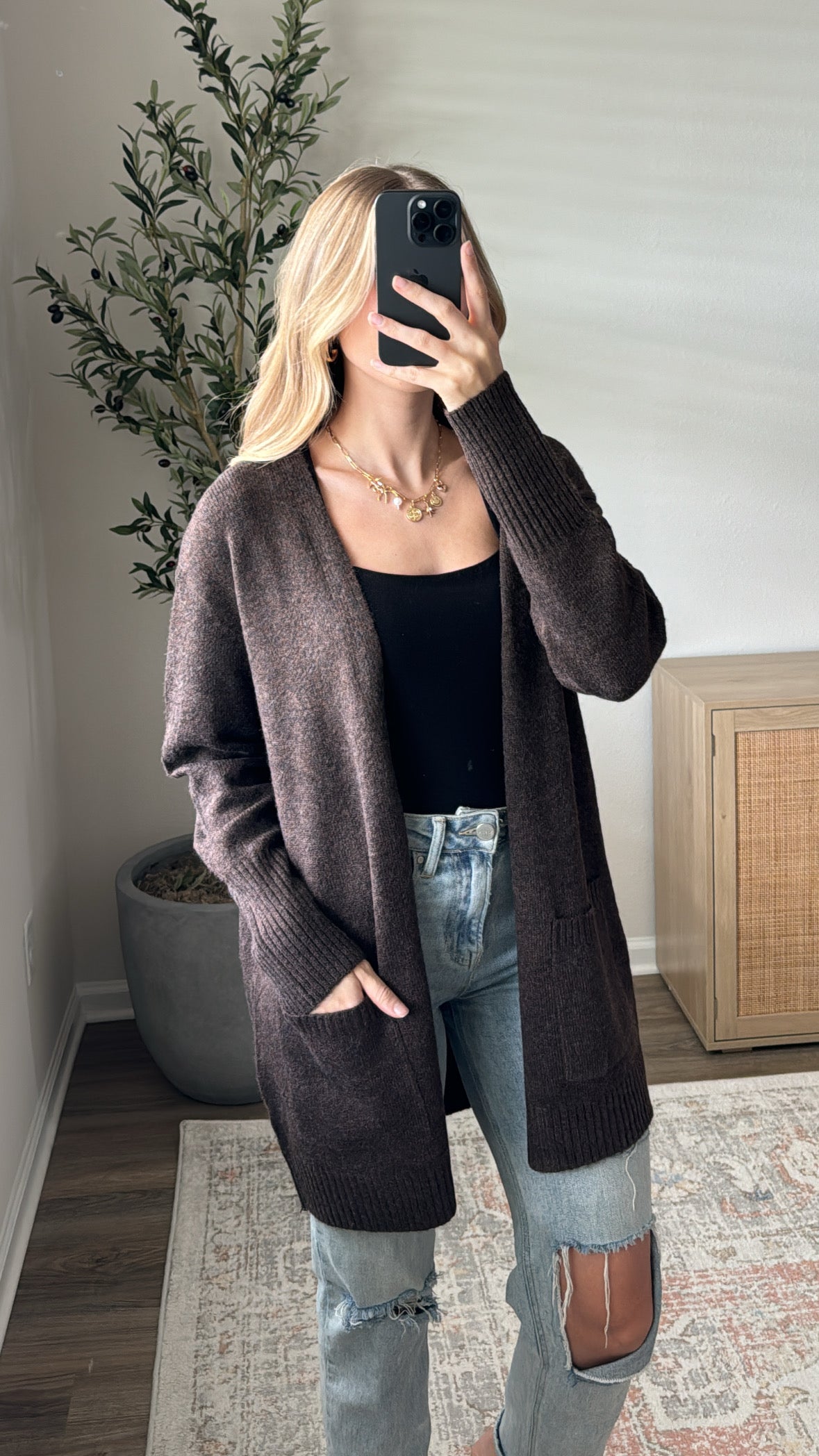 Butter Cardigan / Deep Brown