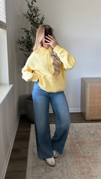 Everyday Comfort Hoodie / Yellow