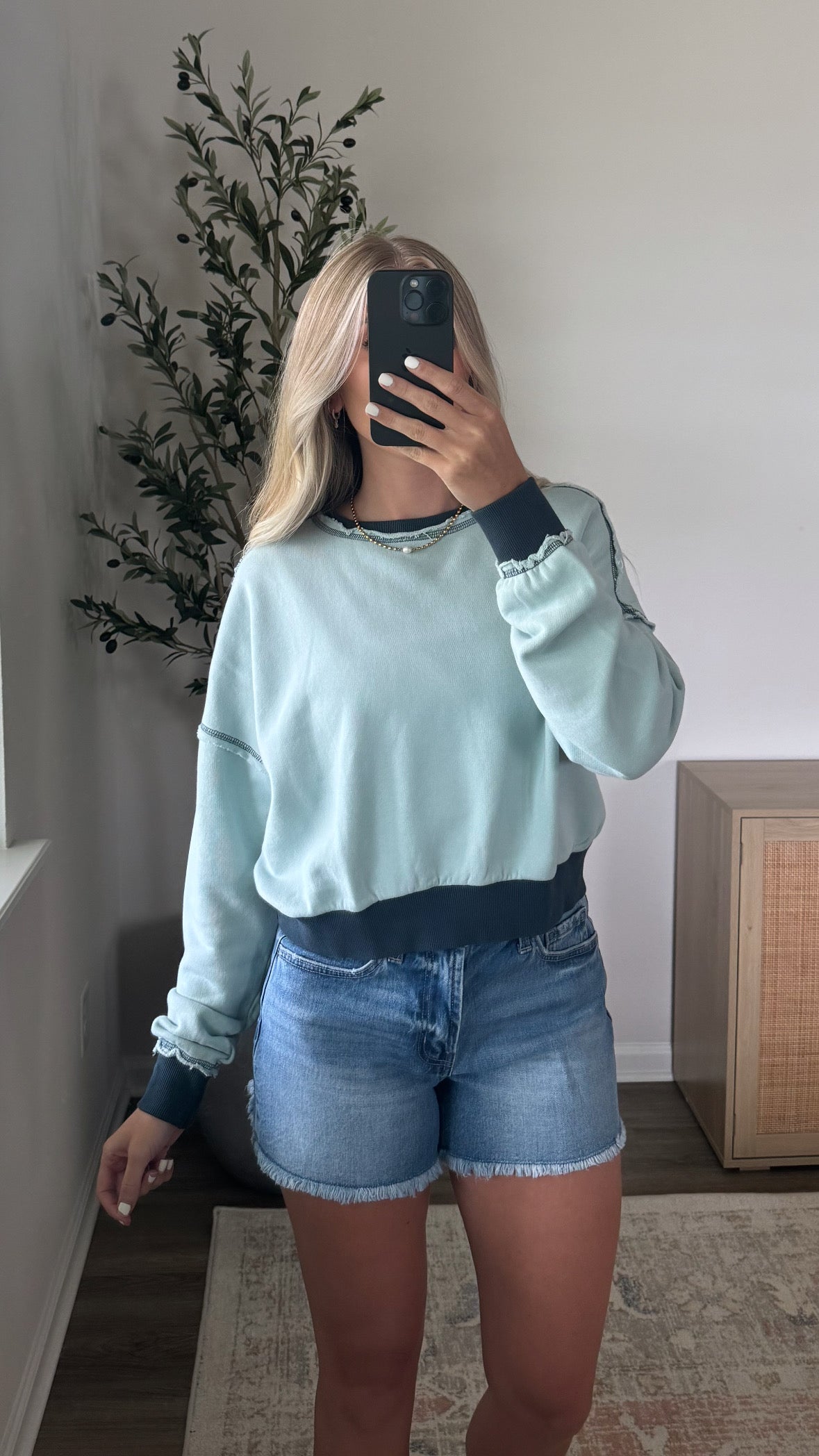 Contrast Crewneck / Blue + Navy