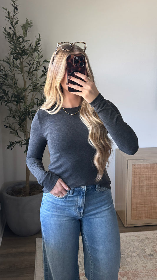 Butter High Neck Long Sleeve / Charcoal