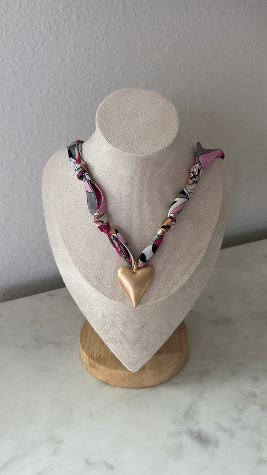 Scarf Necklace / Gold Heart