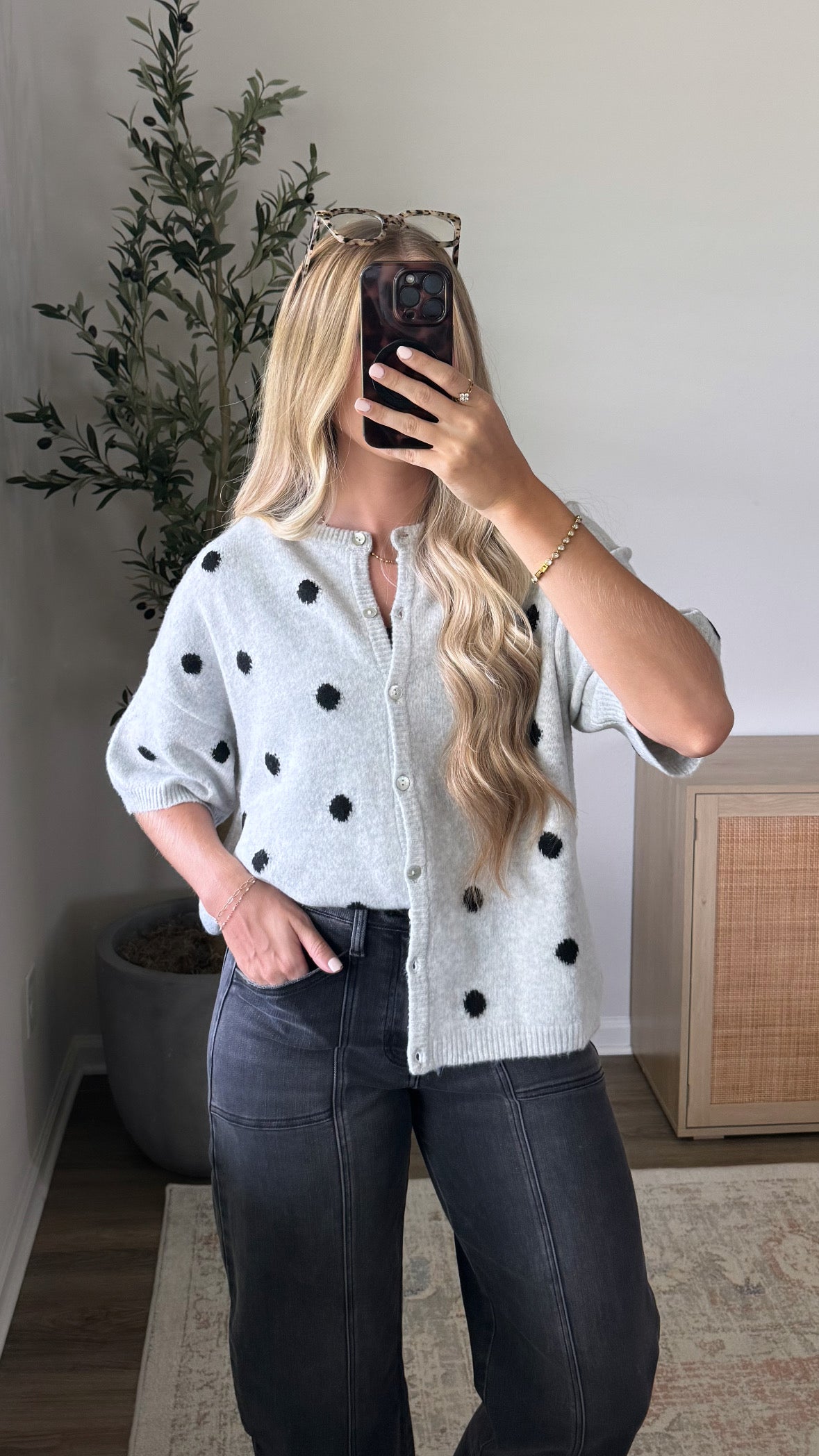 PREORDER (Estimated to ship 8/30) - Polka Dot Short Sleeve Cardigan / Grey