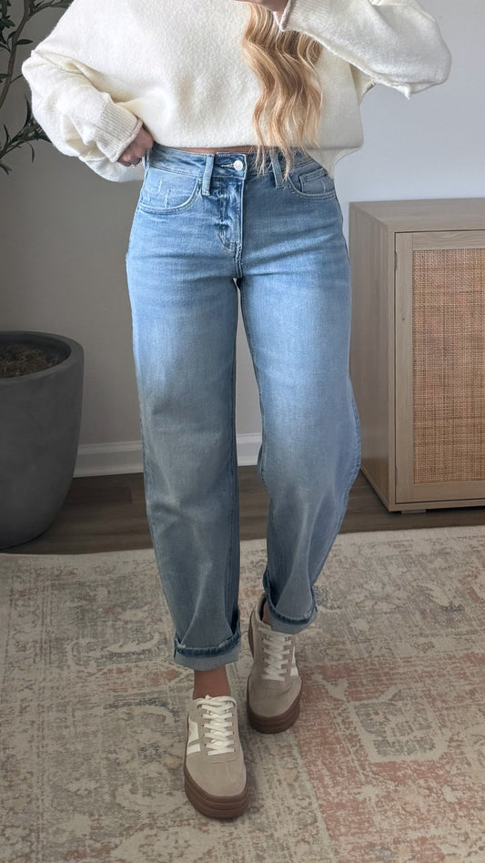 Brenna Barrel Denim / Light Wash