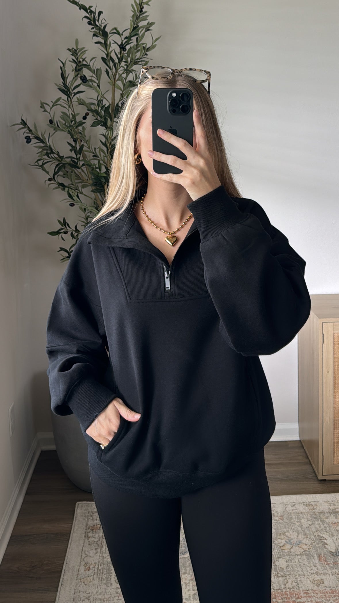 Kelly Quarter Zip / Black