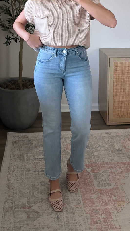 Chelsea Comfort Denim / Lightwash