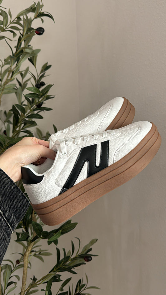 Platform Sneakers / Black + White